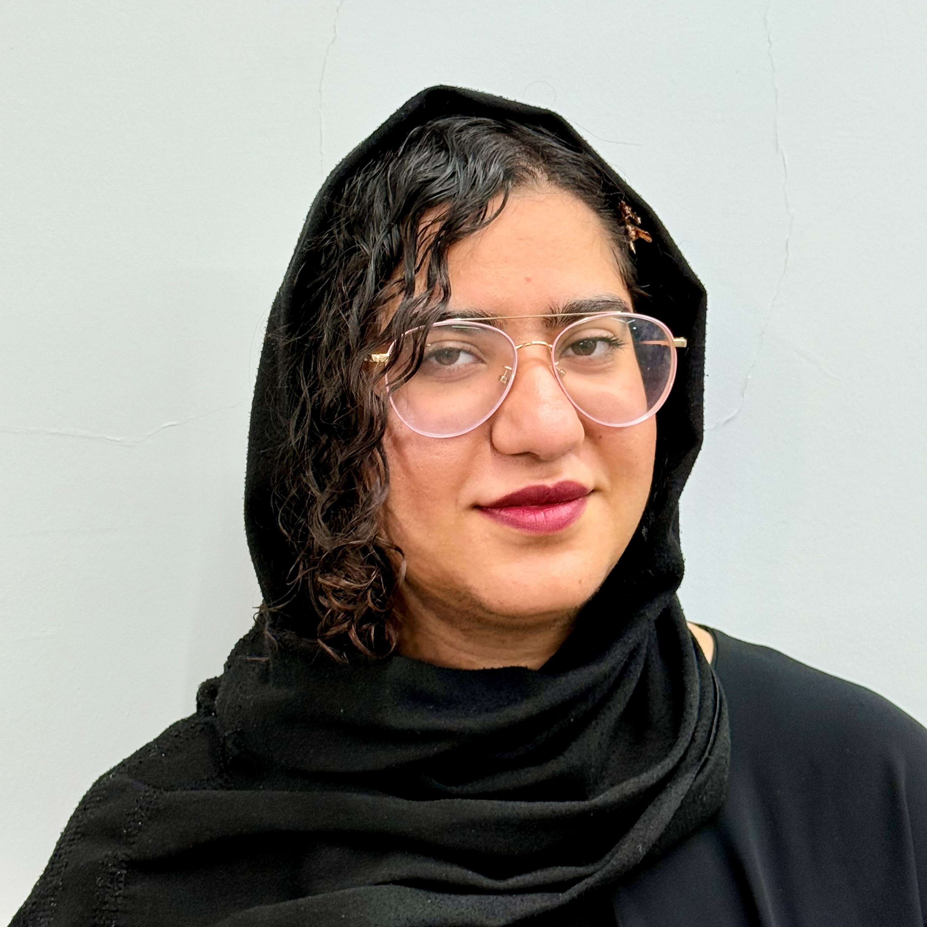 فاطمه فاخر