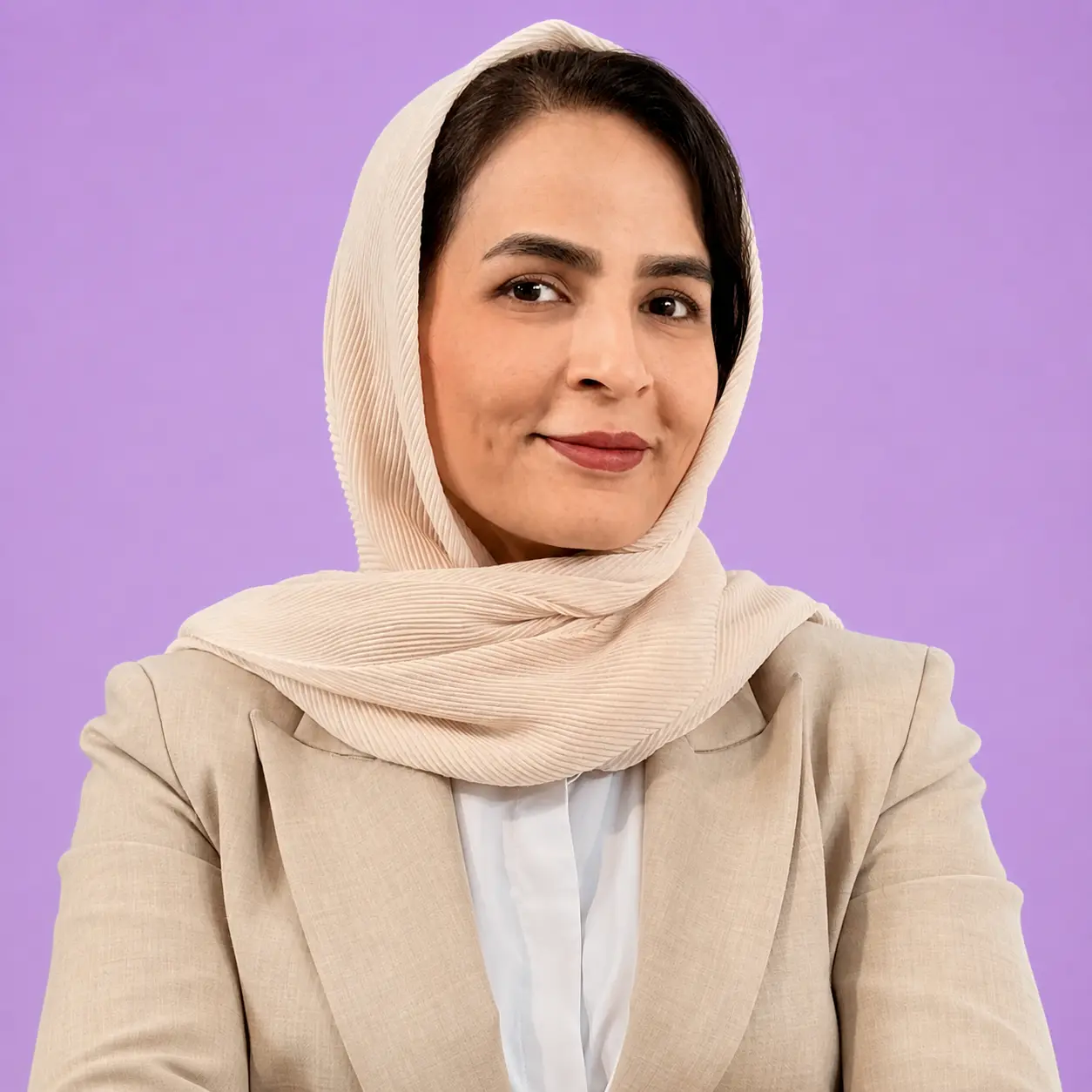 زهرا عزتی